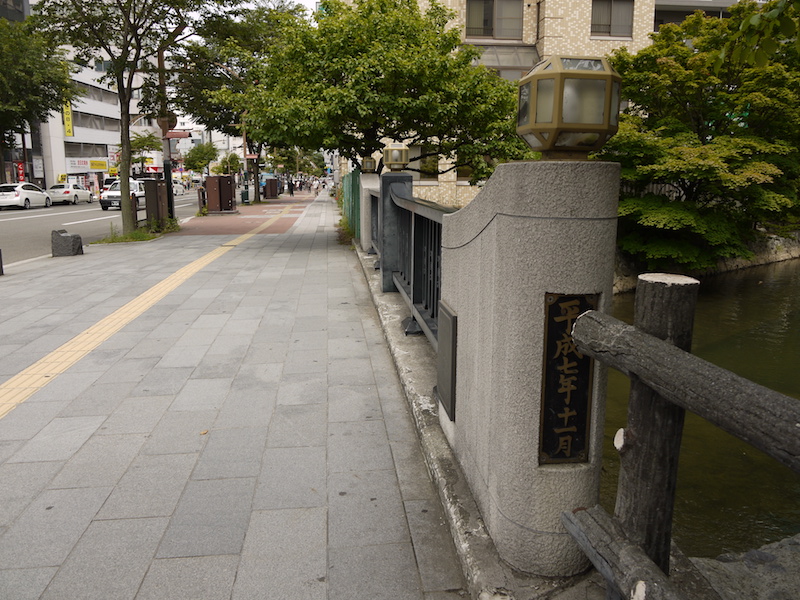 藻山橋(札幌市中央区) 終点右側から撮影した札幌駅前通