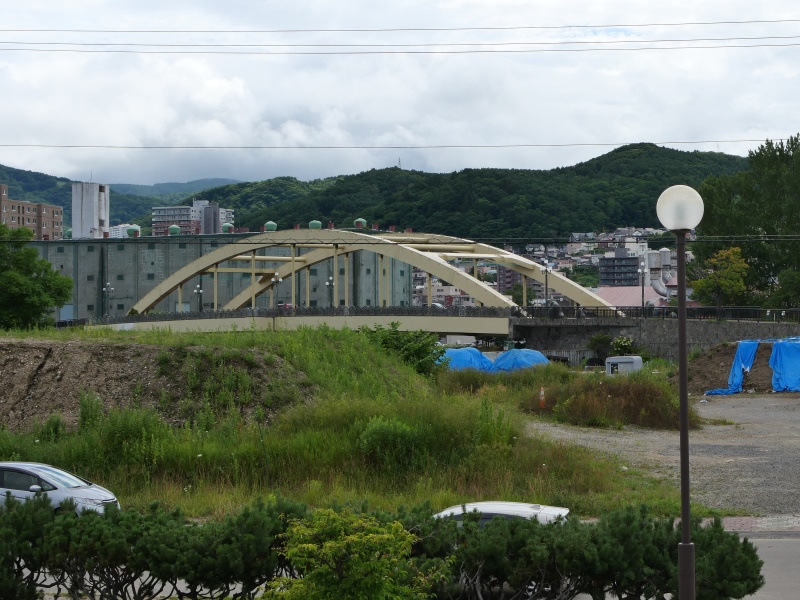 旭橋(北海道小樽市色内) 色内埠頭公園じから撮影した旭橋