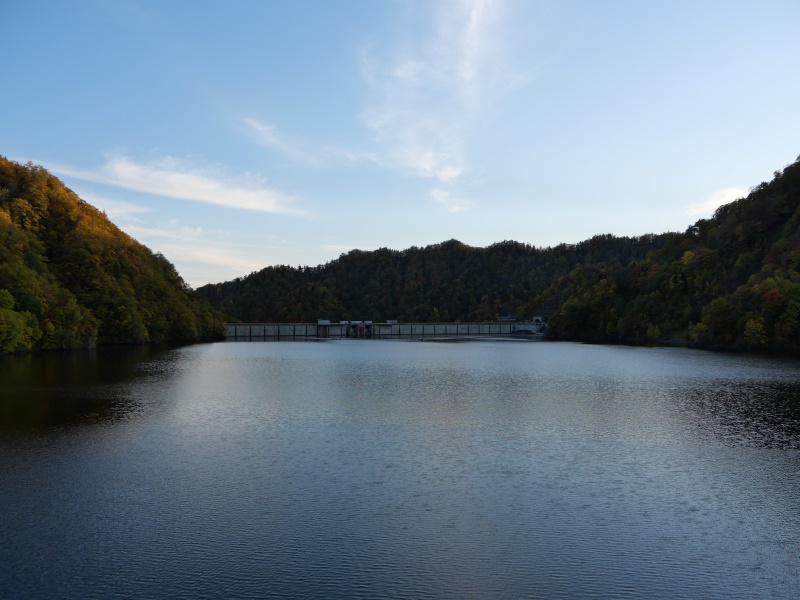 さっぽろ湖(北海道札幌市) 第一展望台から定山渓ダム方面を撮影
