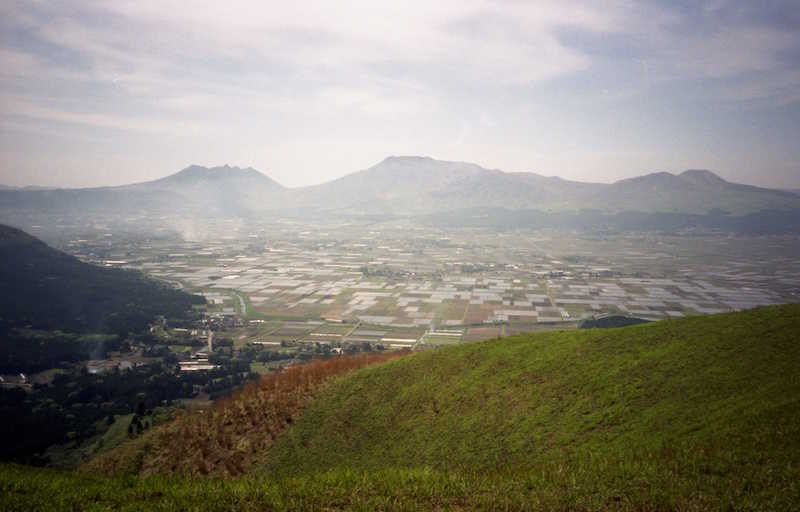 大観峰から撮影した阿蘇山