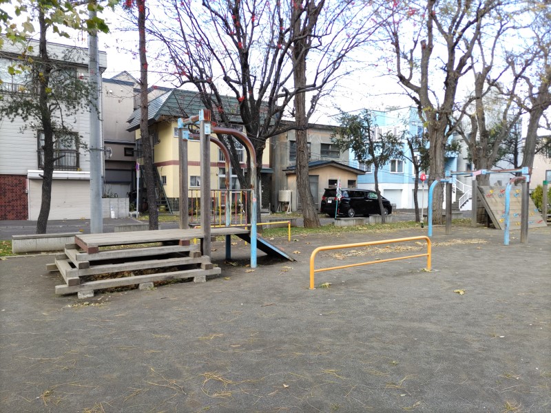 美園中央公園(札幌市) ロープウェイ遊具