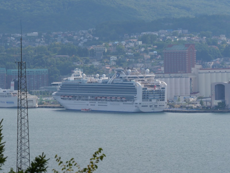 ダイヤモンド・プリンセス 小樽港 2023/09/26